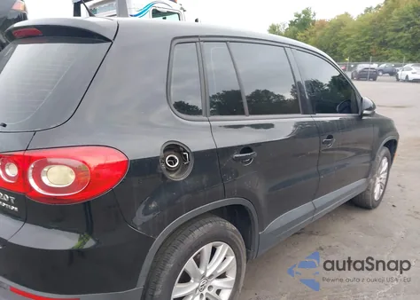2010 Volkswagen Tiguan S from USA, damaged, VIN WVGBV7AX2AW526171